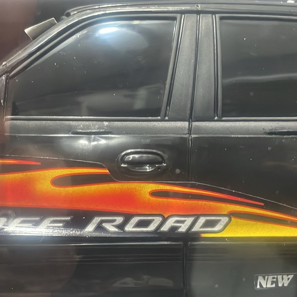 New Bright Remote Control Car - Picture 9 of 10